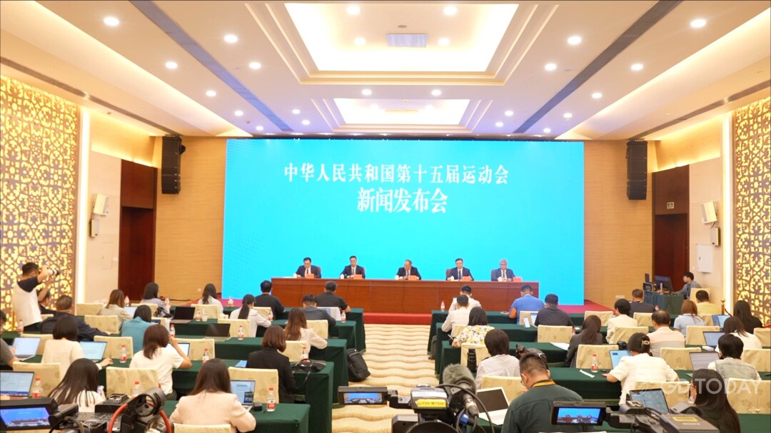 吸引无数球