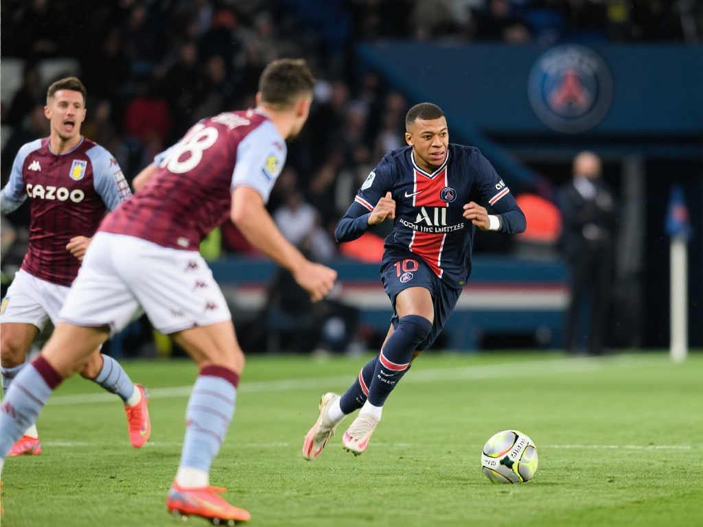 量身定制的 量身定制的